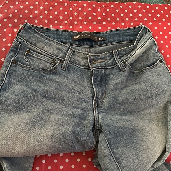 Levi bold curve mid rise skinny 2/26 jeans - Picture 2 of 3